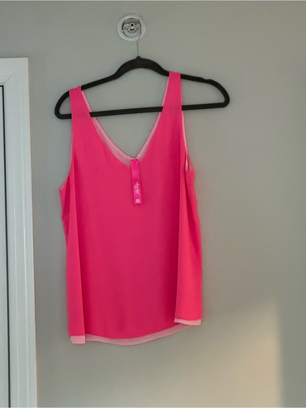 Lilly Pulitzer Bright Pink V-Neck Sleeveless Camisole